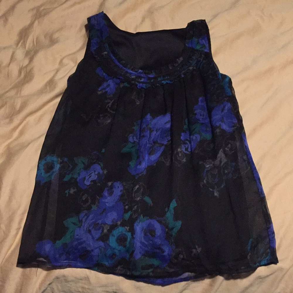 Loose fitting dressy top